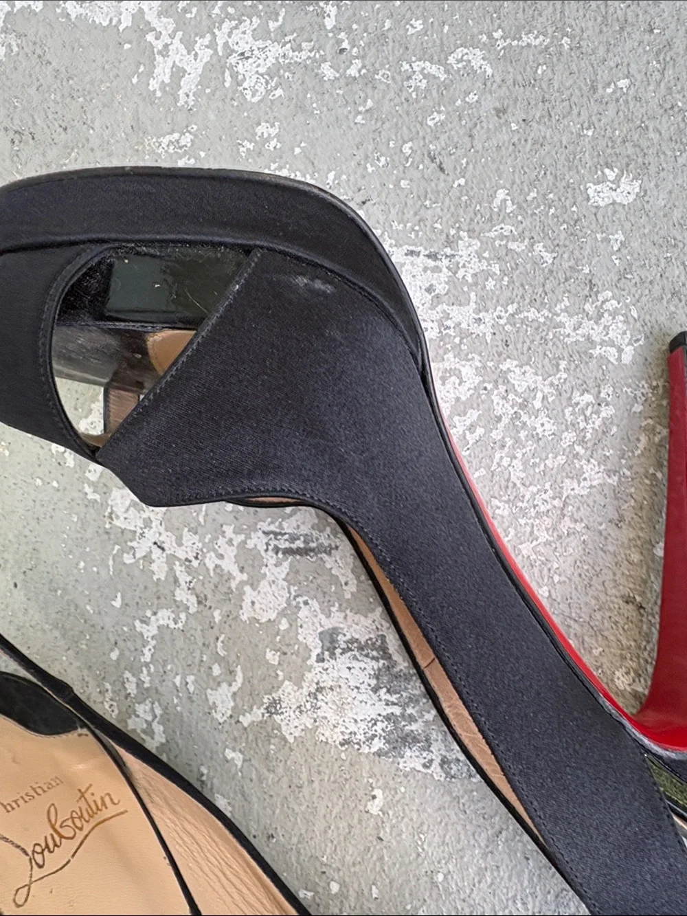 Christian Louboutin Very Croise sling back heels